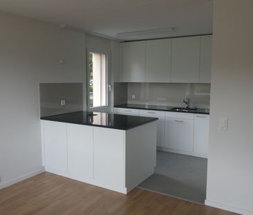 Charmante 5.5-Zimmer Wohnung mit Balkon und Sitzplatz in familienfr... - Foto 5