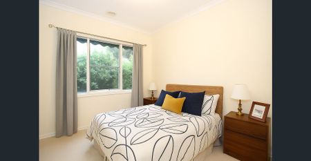 Close to everything - Photo 4