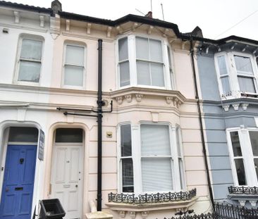 5 bedroom maisonette to rent - Photo 1