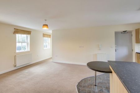 2 bedroom flat to rent - Photo 2