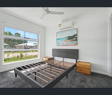 BRAND NEW FULLY FURNISHED HOME – CABOOLTURE SOUTH - Photo 1