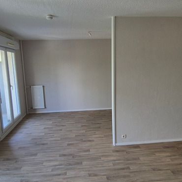 Appartement faux 4 PRE ROND 1 à ISSOIRE - Photo 1