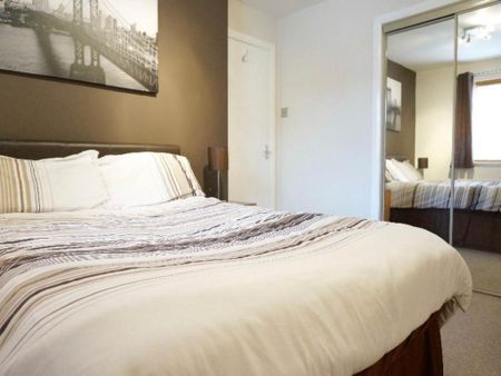 1 bedroom flat to rent - Photo 5
