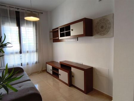 Piso de alquiler en Calle Martín Delgado, 7, Casco Antiguo - Photo 4