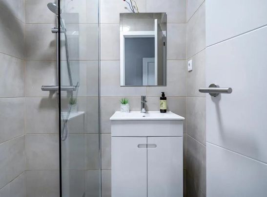 Rua de Faria Guimarães, Porto, Braga 4200-289 - Photo 1