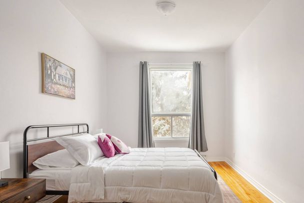 Magnifique propriété entièrement meublée située dans un quartier recherché. - Photo 1