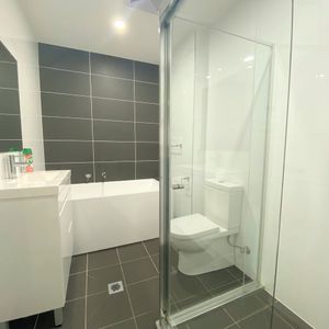 Where Convenience Meets Modern Comfort! - Photo 2