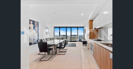 Luxury Living with Iconic Views in Brisbane Skytower- Level 75 - Photo 3