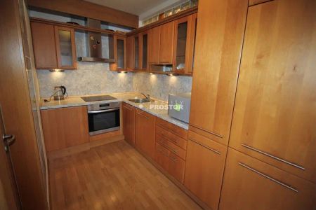 Exkluzivně nabízíme pronájem bytu 3+kk, 85 m - Photo 5