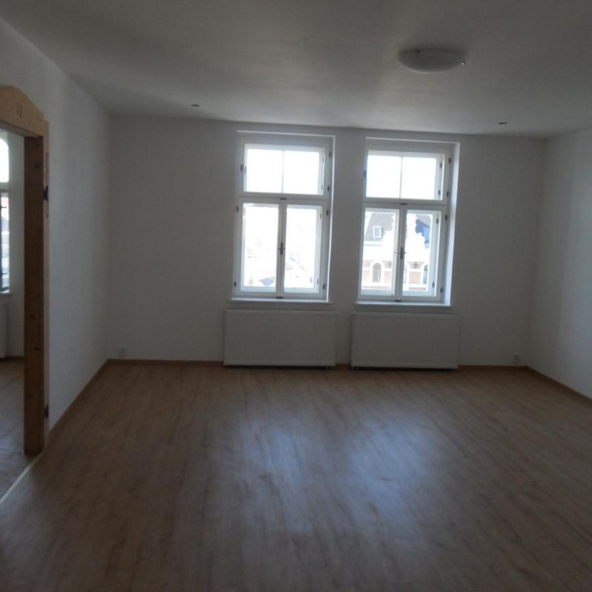 Pronájem bytu 3+1 102 m², nám. Sokolovské 263, Liberec - Photo 1