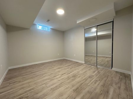 For Lease - 58 Moore Place Unit# B, Barrie, Ontario - Photo 3