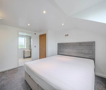 3 bedroom detached house to rent - Photo 5