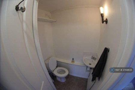 1 bedroom terraced house to rent - Photo 5