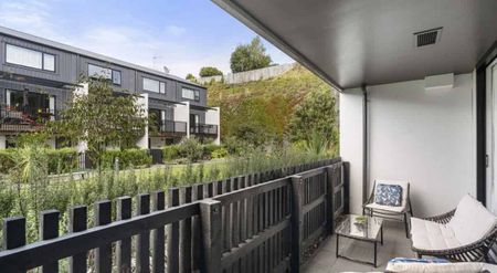 Immaculate Ground Floor One Bedroom Apartment - Photo 2