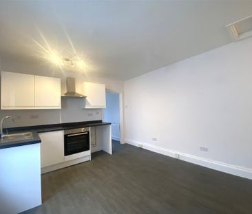 Fishponds Road, Fishponds, Bristol, BS16 3DU - Photo 6