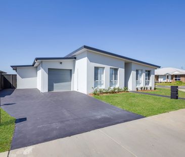 As New Flat - Photo 6