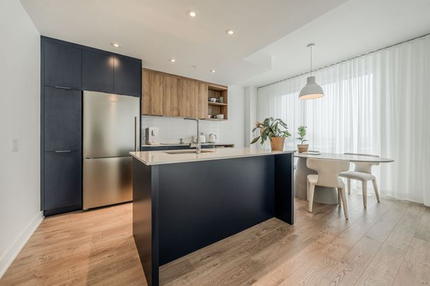 Condo for rent, Montréal (Saint-Laurent) - Photo 1