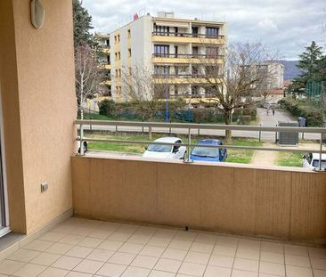 Location appartement Rives 38140 45.84 m² - Photo 6