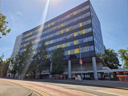 London Road, Bracknell, Berkshire, RG12 - Photo 5