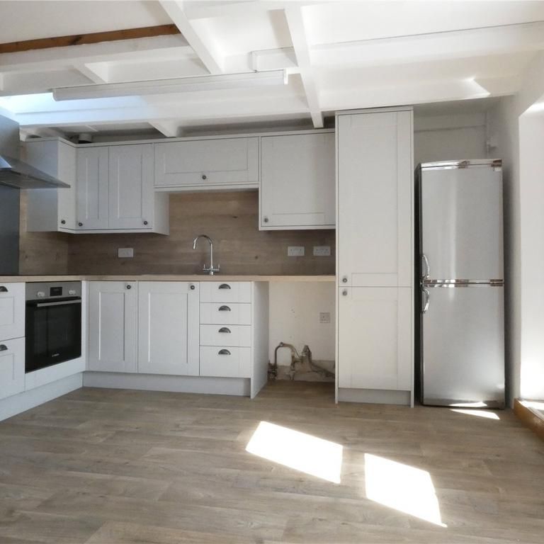 1 bedroom bungalow to rent - Photo 1