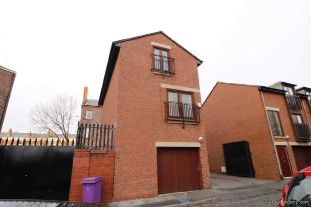 4 bedroom property to rent in Liverpool - Photo 1