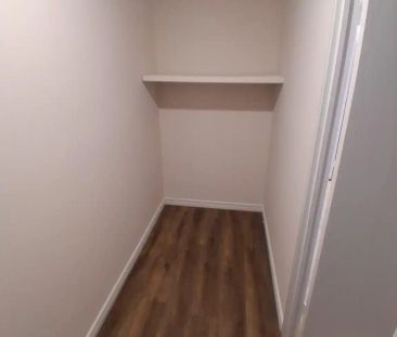 Highview Glen — 2 Bedroom - Photo 2