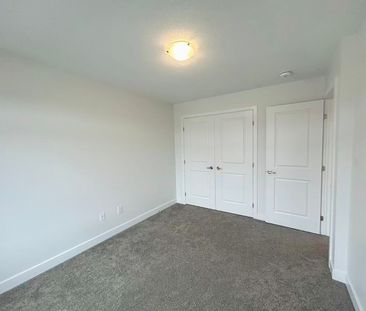 For Lease - 870 Solarium Avenue, Blossom Park - Airport and Area, O... - Photo 4