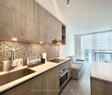 For Lease - 1 Yorkville Avenue Unit# 3003, Toronto, Ontario - Photo 5