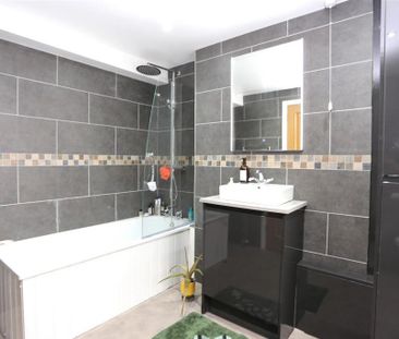 2 bedroom maisonette to rent - Photo 6