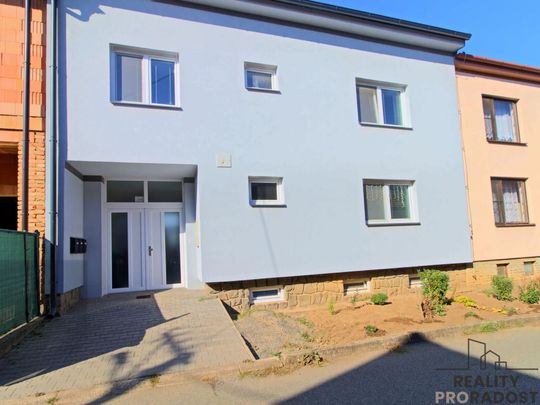 Pronájem bytu 3+kk 82 m2 - Photo 1