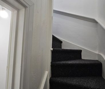 Noster View, Beeston, Leeds, LS11 8QQ - Photo 1