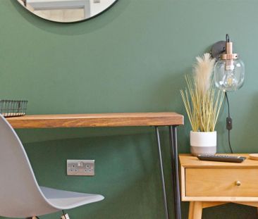 1 bedroom in a house share to rent - Photo 2