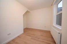 2 bed House - Terraced for Rent - Photo 5