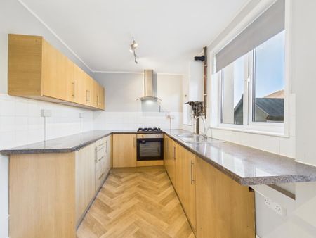 2 bedroom terraced house to rent - Photo 5