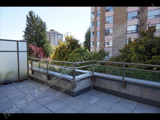 2128 West 40th Ave Unit 205 Vancouver - Photo 1