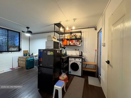 Blk 38 Circuit Road (Geylang), HDB 3 Rooms - For Rent - Photo 3