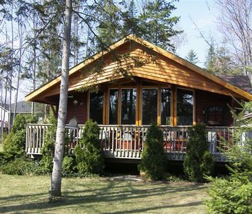 For Lease - 72 59th Street, Wasaga Beach, Ontario - Photo 1
