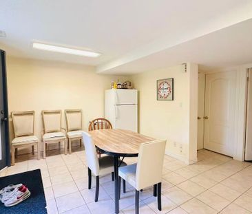 For Lease - 26 Ashglen Court, Toronto, Ontario - Photo 6