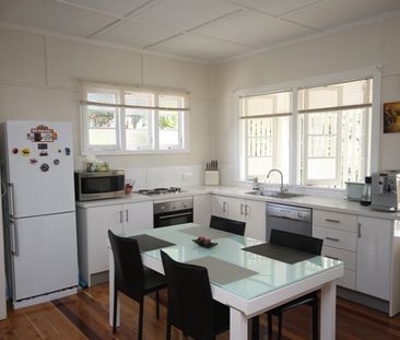 38 Walker Avenue, Morningside QLD 4170 - House For Rent | Domain - Photo 4