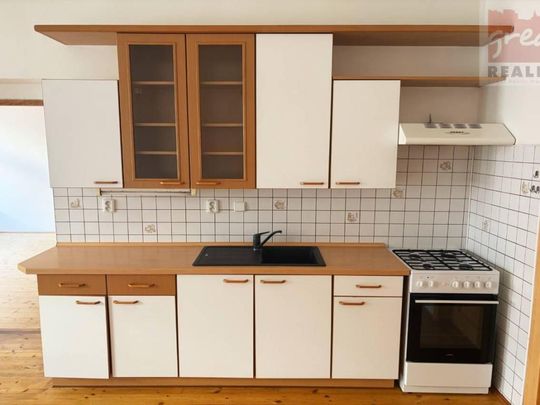 Pronájem bytu 2+kk 70 m2 - Fotografie 1
