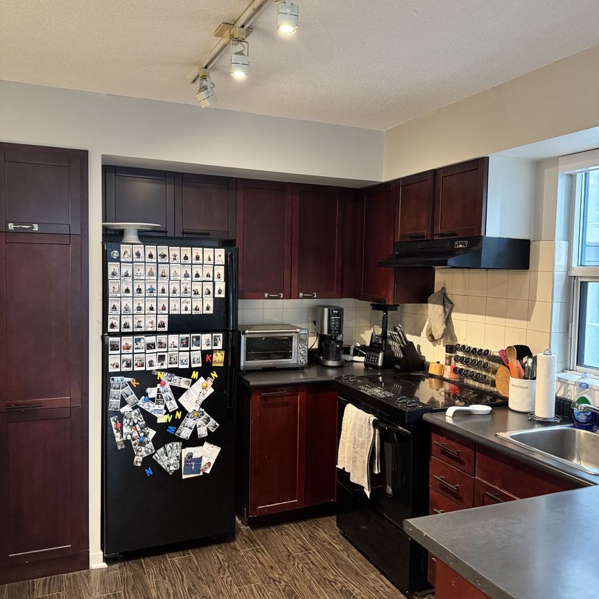 For Lease - 75 Dalhousie Street Unit# 1013, Toronto, Ontario - Photo 1