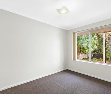 18 Morrit Way, Parmelia, WA 6167 - Photo 3