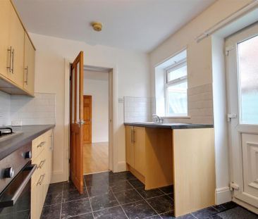 2 bedroom house to rent - Photo 4