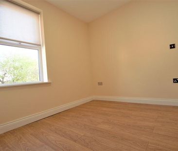 4 bedroom house to rent - Photo 1