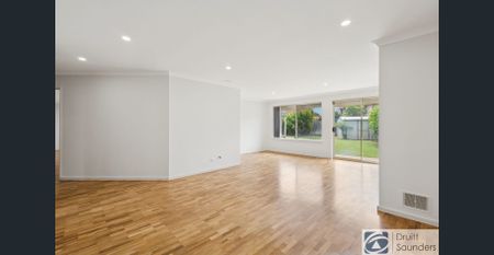 Beautiful Family Home in Sought-After Location HOME OPEN SATURDAY 06 DECEMBER AT 10.30AM SHARP! - Photo 4