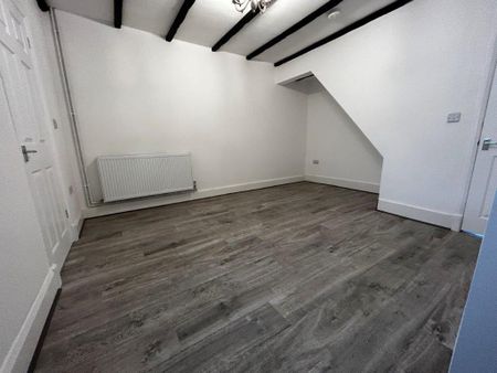 2 bedroom terraced house to rent - Photo 5
