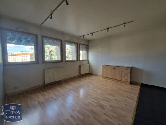 Appartement à louer 2 pièces 56.08m² - Photo 1
