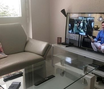 1½ Zimmer-Wohnung in Kirchberg (BE), möbliert - Photo 1