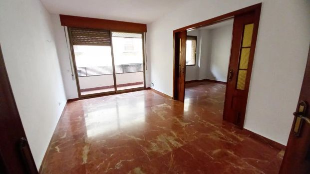 Piso de alquiler en Zona Centro - Photo 1