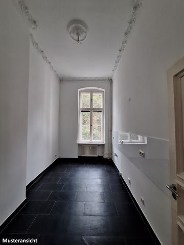 Altbaucharme trifft Wohnkomfort 4-Zimmer-Altbauwohnung in Wilmersdorf! - Photo 2